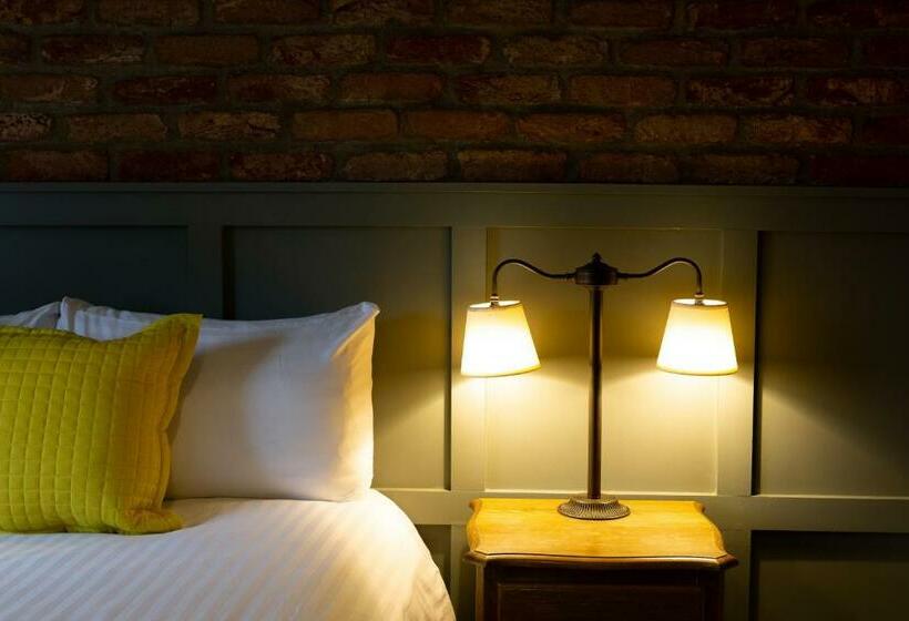 스탠다드 룸, The Poacher Inn