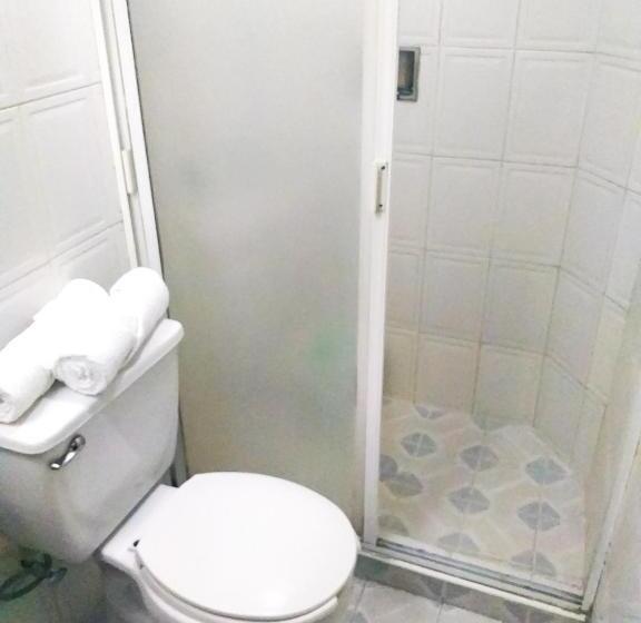 חדר סטנדרט לארבעה, Trevi