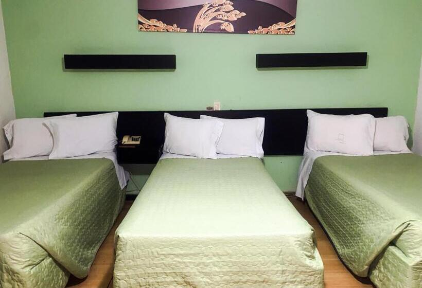 חדר סטנדרט לארבעה, Trevi