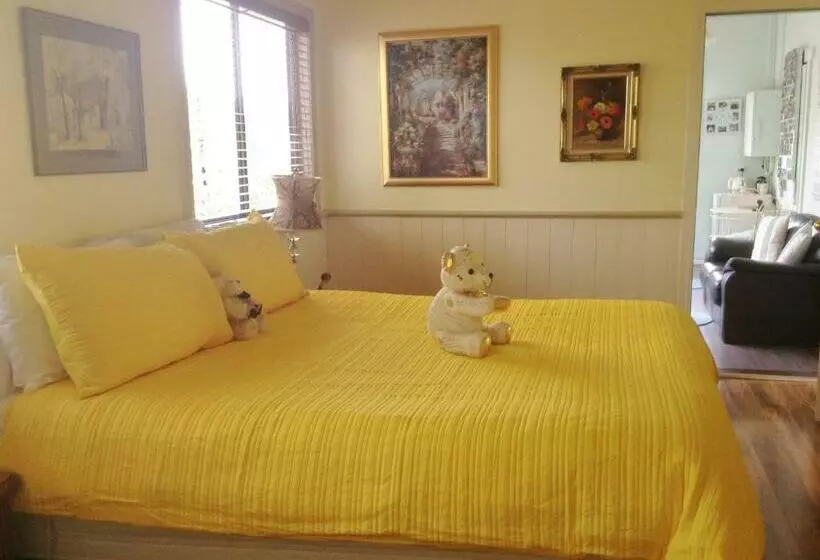 スイート, Must Love Dogs B&b & Self Contained Cottage