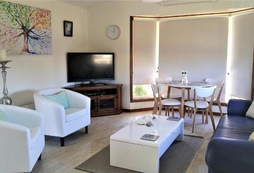 וילה בת חדר שינה 1, Must Love Dogs B&b & Self Contained Cottage