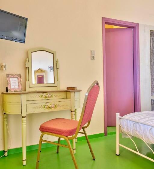 اتاق استاندارد با چشمانداز دریا, Boutique Florence