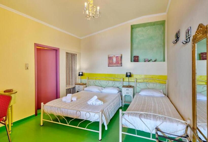 اتاق استاندارد سه نفره, Boutique Florence