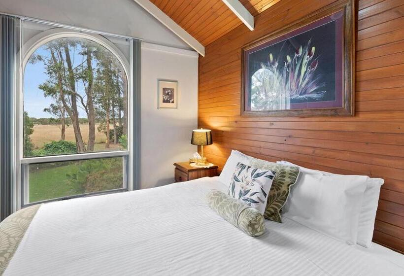 샬레, Clarendon Chalets
