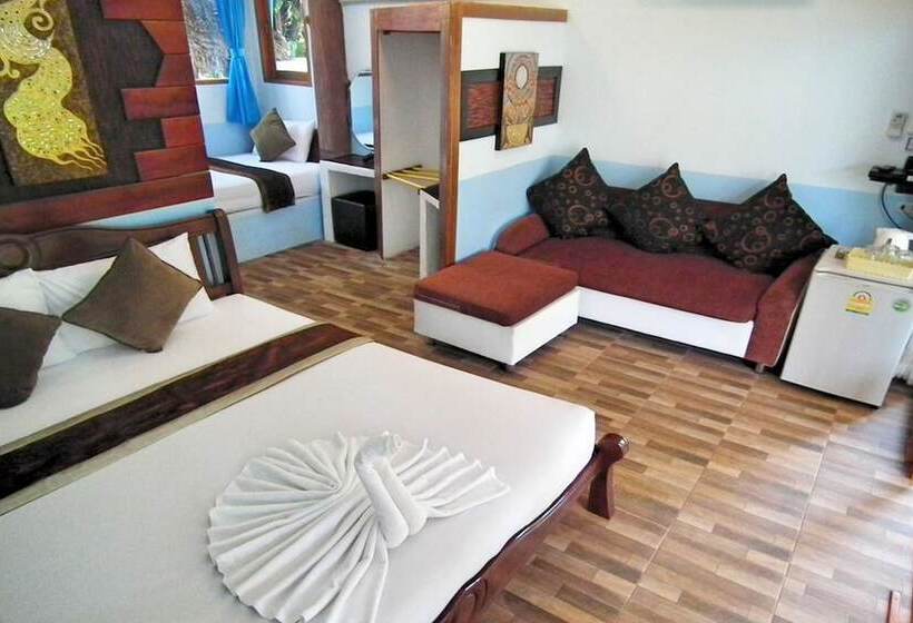 コンフォートトリプルルーム, Dd Hut Koh Tao