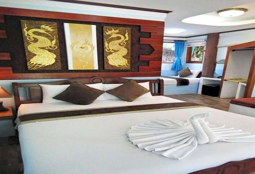 コンフォートトリプルルーム, Dd Hut Koh Tao