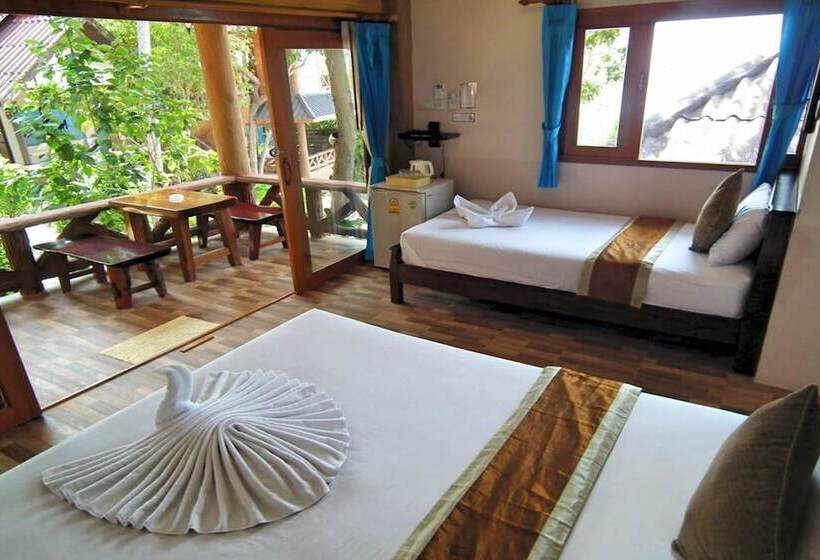 コンフォートトリプルルーム, Dd Hut Koh Tao
