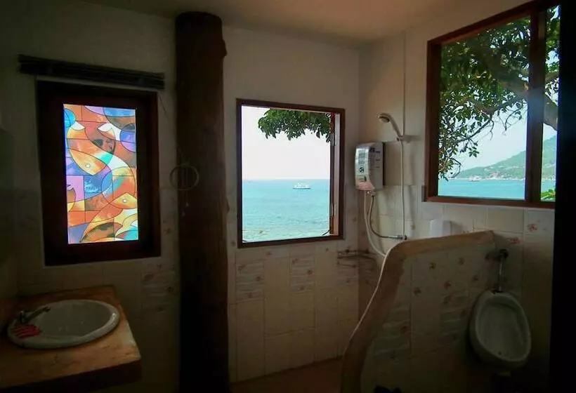 景色の見えるスタンダード４人部屋, Dd Hut Koh Tao