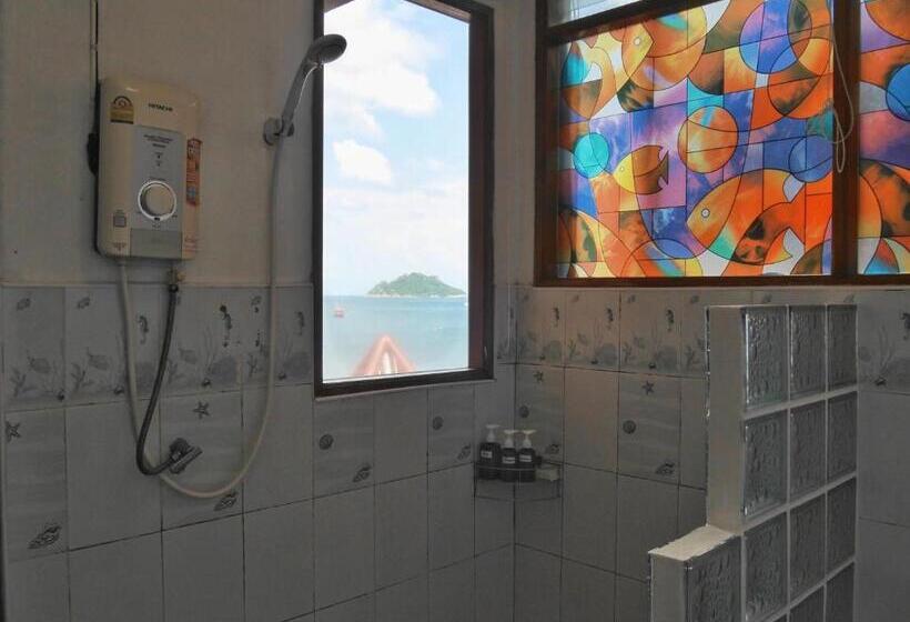 コンフォートトリプルルーム, Dd Hut Koh Tao