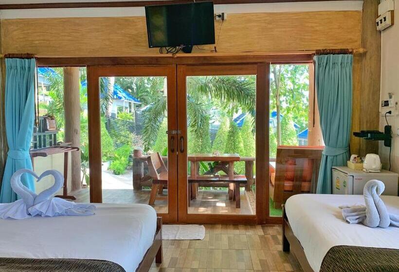 コンフォートトリプルルーム, Dd Hut Koh Tao