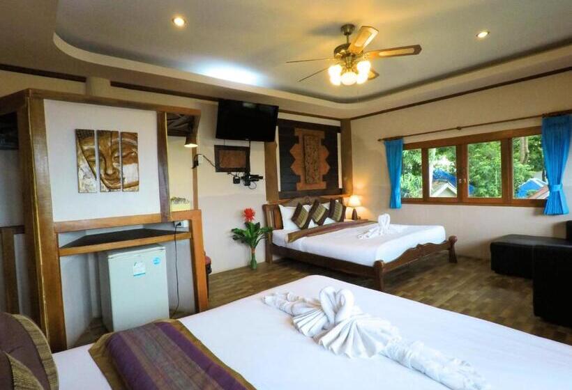 景色の見えるスタンダード4人部屋, Dd Hut Koh Tao
