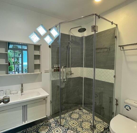 キングサイズベッドのスーペリアルーム, Dd Hut Koh Tao