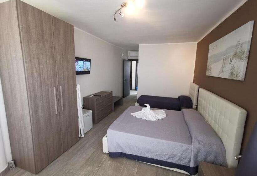 Номер Стандарт Трехместный, Samanà Bed