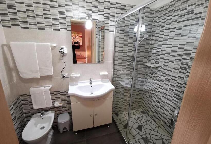 Номер Стандарт Трехместный, Samanà Bed