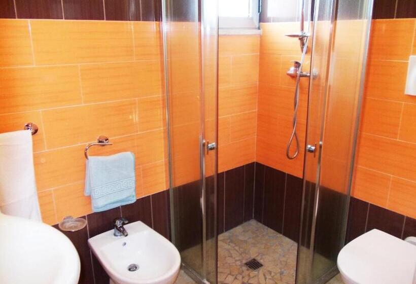 Четырехместный Номер Стандарт, Samanà Bed