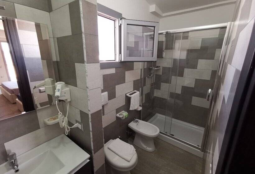 Четырехместный Номер Стандарт, Samanà Bed