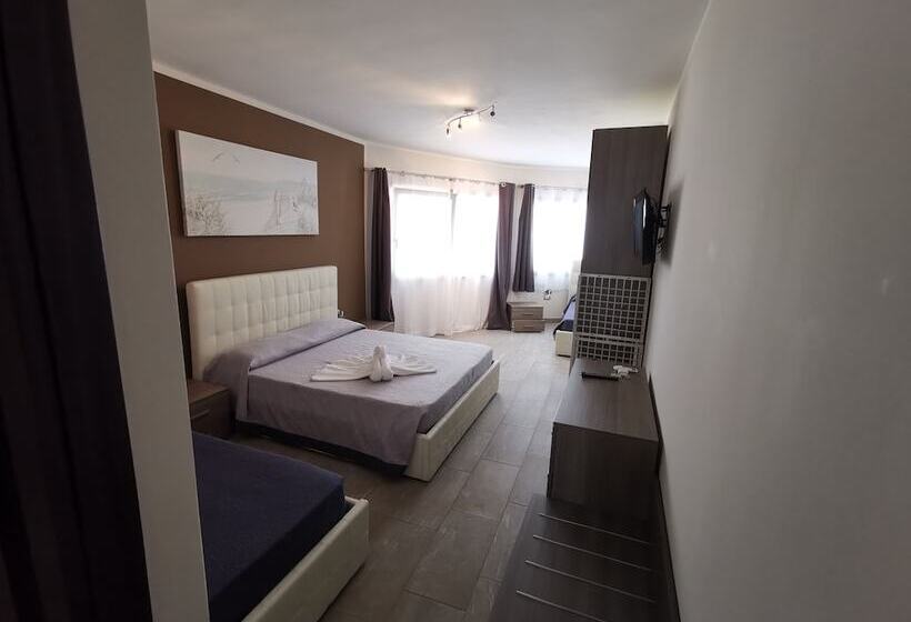 Четырехместный Номер Стандарт, Samanà Bed