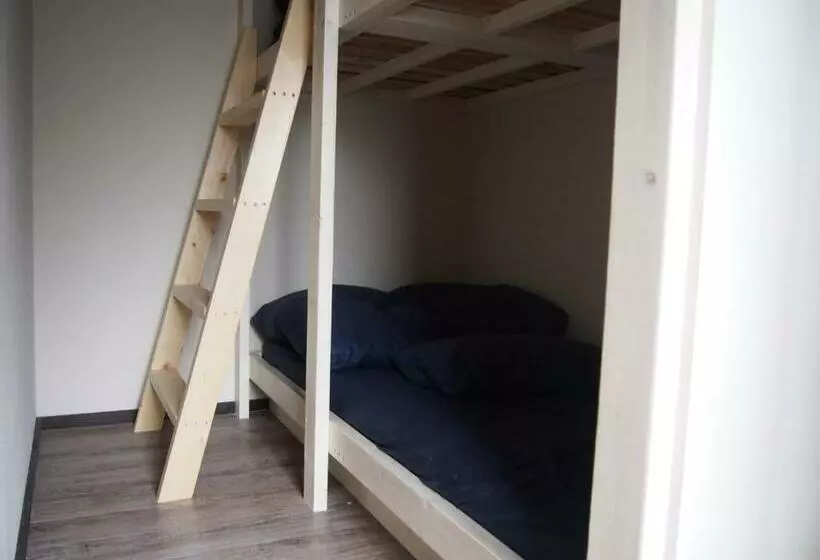 エコノミールーム, 328 Hostel & Lounge