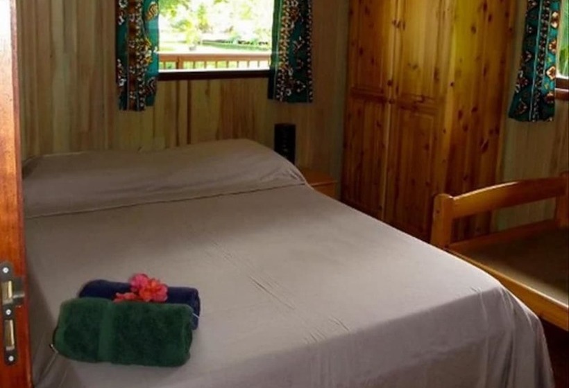 اتاق استاندارد, Moorea Surf Inn