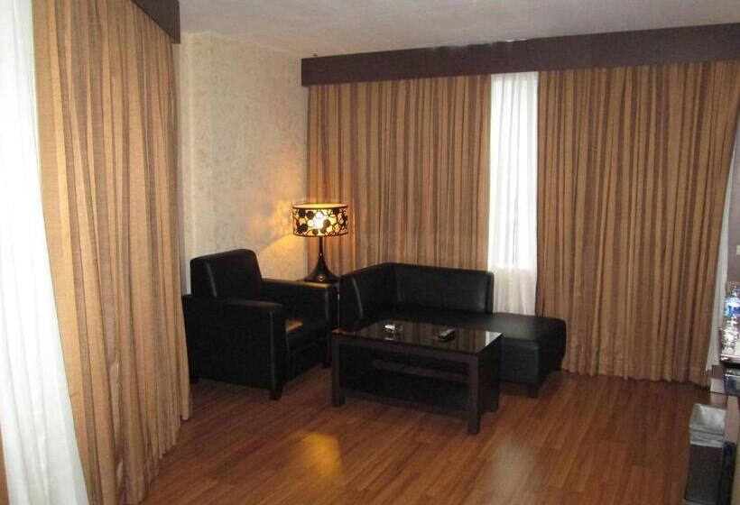 جناح, Aria Gajayana