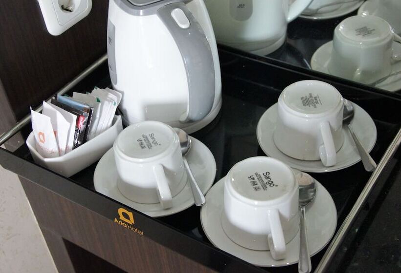 Семейный Номер, Aria Gajayana