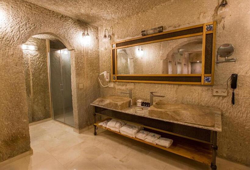 سوییت, Imperial Cave Suites & Spa