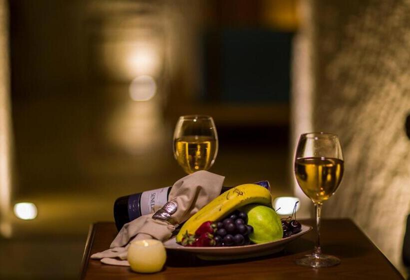 Sviitti King-vuode, Imperial Cave Suites & Spa