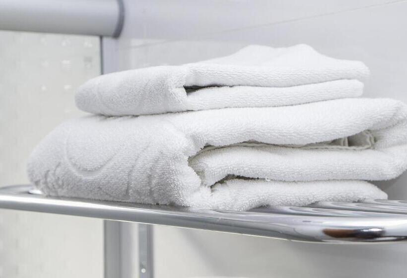 デラックスの４人部屋, Jp Palace