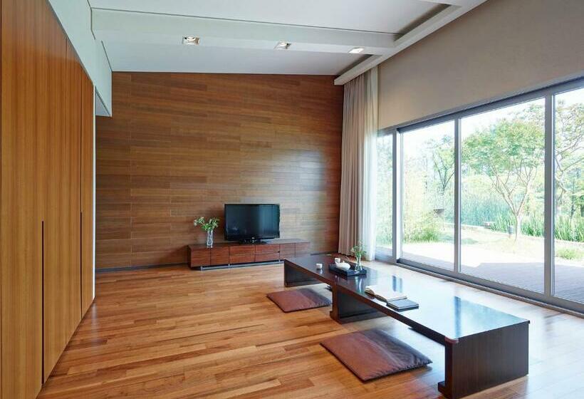 וילה בת חדר שינה 1, The Suites Hotel Namwon