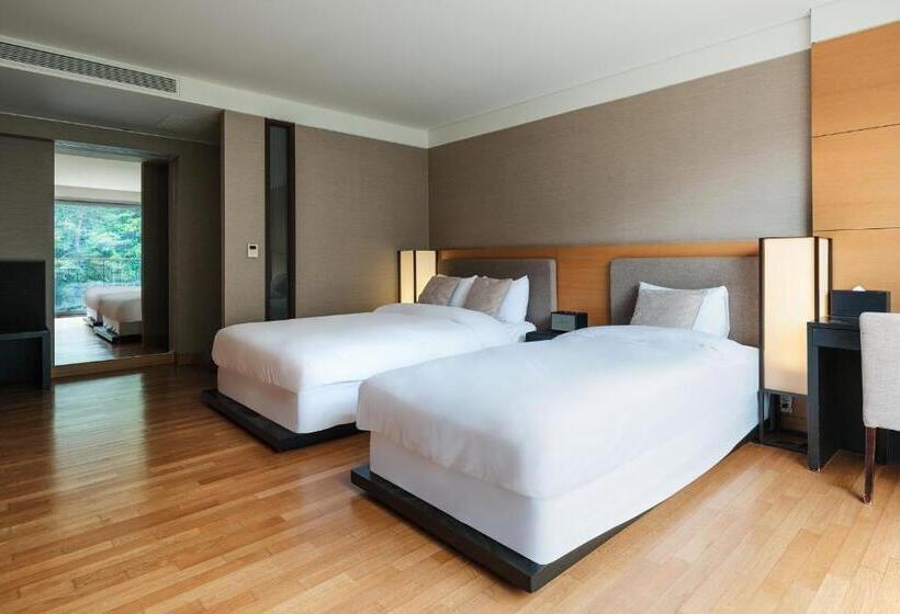 Номер Deluxe, The Suites Hotel Namwon