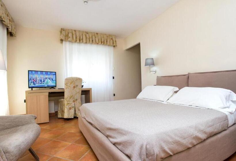 غرفة كلاسيكية رباعية, Villa Serena