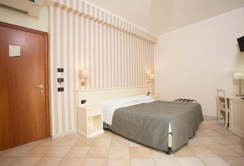 غرفة قياسية, Villa Serena