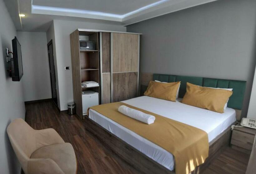 اتاق استاندارد یک نفره, Waha