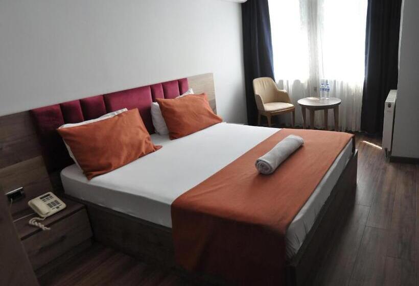 اتاق اکونومی, Waha