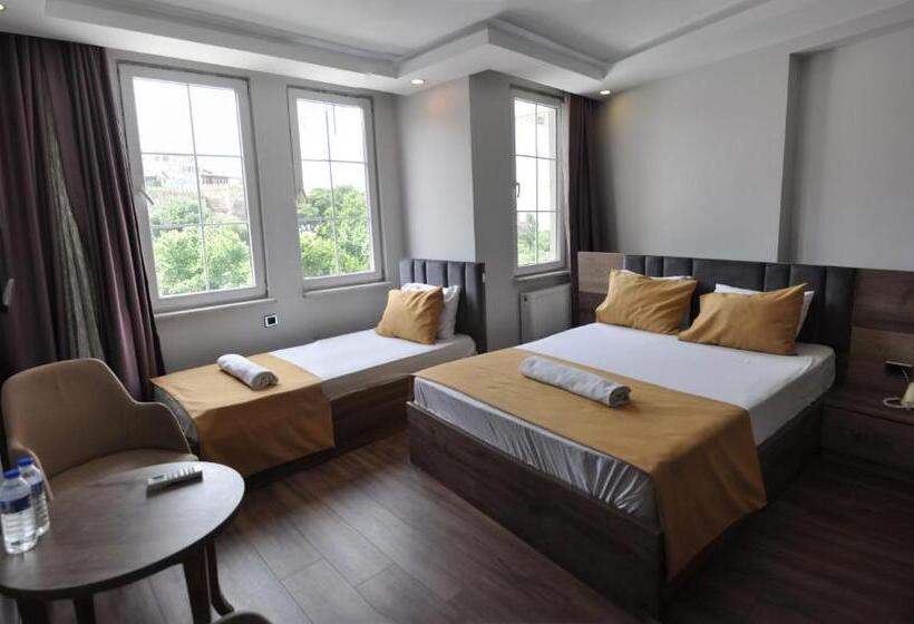 اتاق اکونومی, Waha