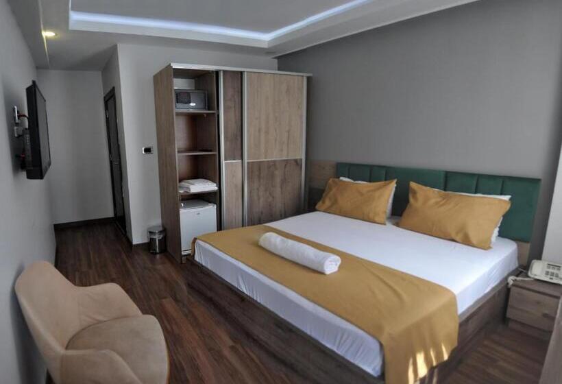 اتاق اکونومی, Waha