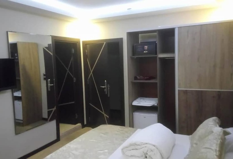 اتاق استاندارد یک نفره, Waha