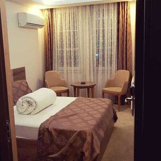 اتاق استاندارد یک نفره, Waha