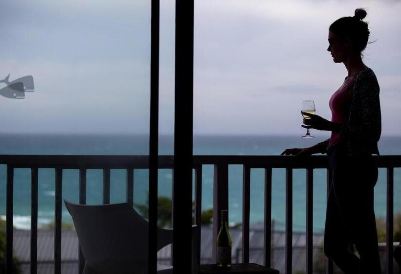 带海景的带双人床的标准间, Aire Del Mar Guest House