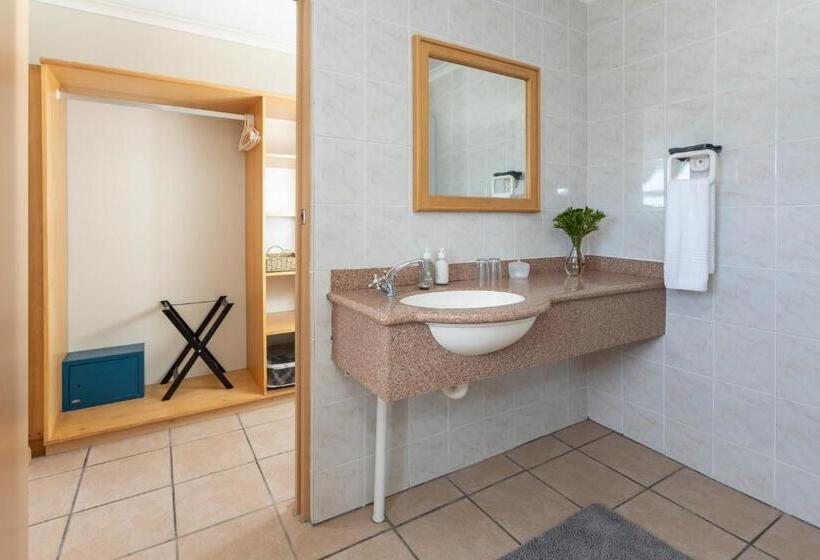 带海景的带双人床的标准间, Aire Del Mar Guest House