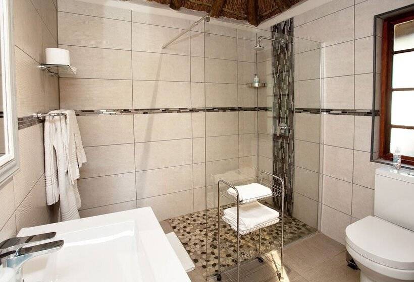 خانه 2 خوابه, De Old Drift Guest Farm