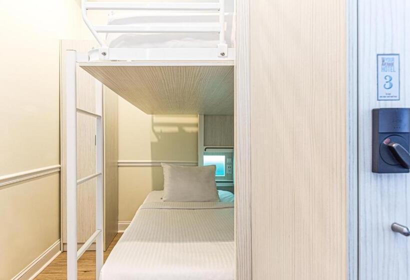 スタンダードルーム, Nyah   Adult Exclusive