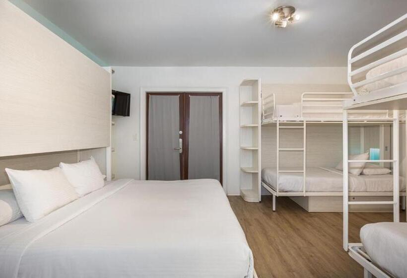 デラックスルーム, Nyah   Adult Exclusive