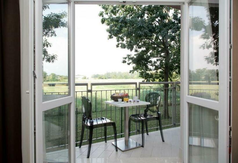 דירה קלאסית חדר שינה אחד, Privilege Apartments