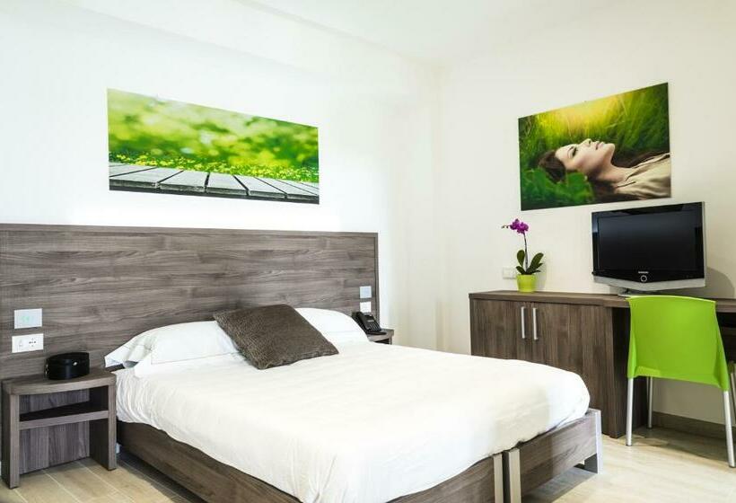 דירה קלאסית חדר שינה אחד, Privilege Apartments