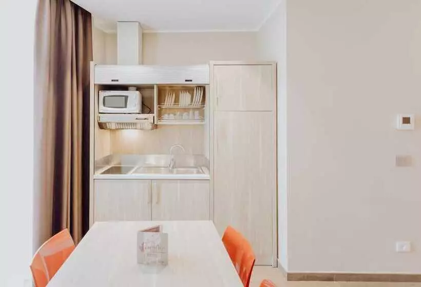 １ベッドルームアパートメント, Privilege Apartments