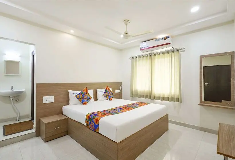 اتاق لوکس, Fabhotel Karthikeya Residency 900m From Tirupati Bus Stand