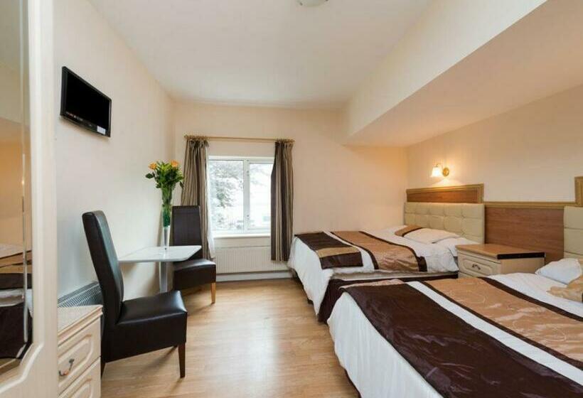 اتاق استاندارد چهار تخته, Golders Green