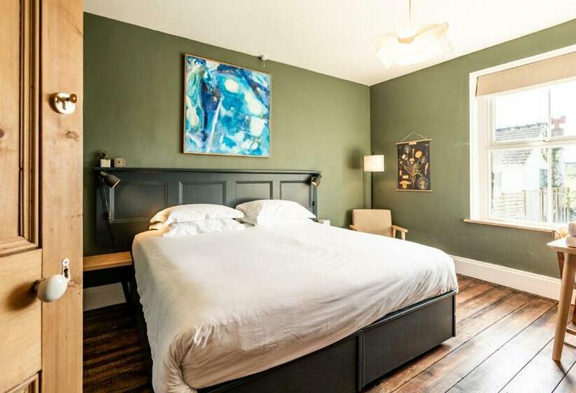 غرفة ديلوكس مطلّة علي الحديقة, The Old Vicarage