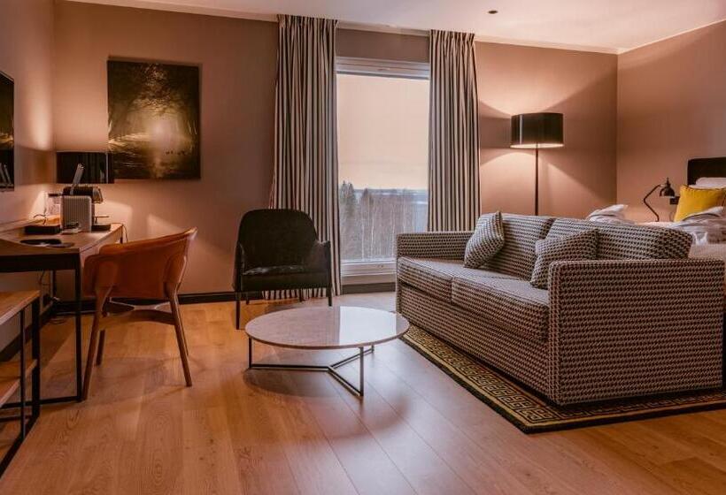 חדר משפחתי, Clarion Hotel Aviapolis